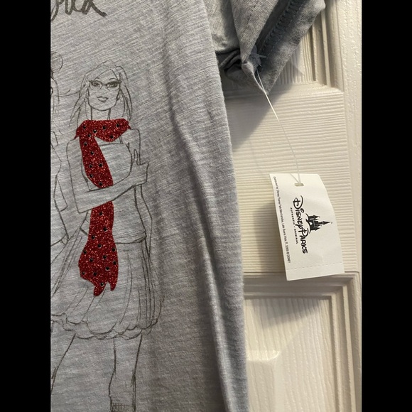 NWT Walt Disney World- Disney Parks Women’s Junior Authentic T-Shirt Gray Sz M - Picture 4 of 11